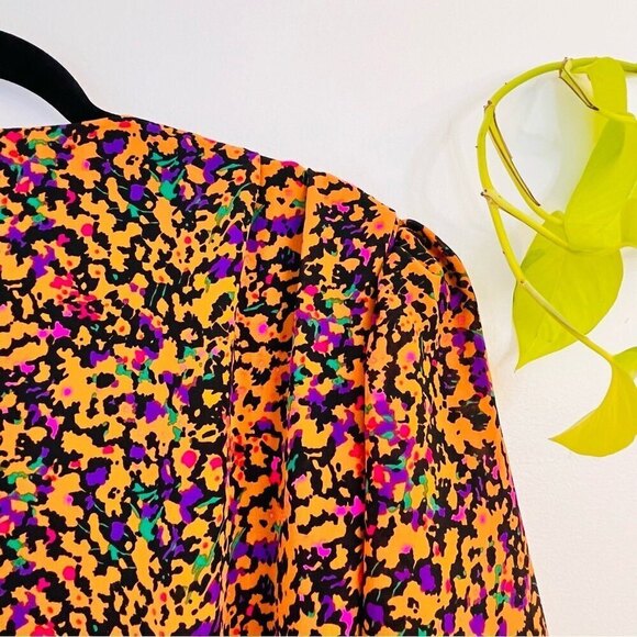 Vintage Leslie Fay for Lord & Taylor Union-Made Blouse - Made in USA - Picture 3 of 10